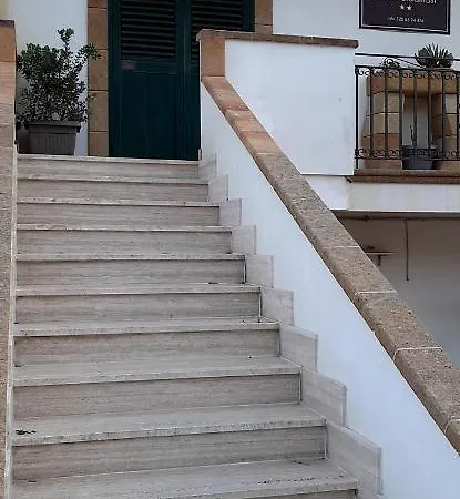 Palace Bed & Breakfast