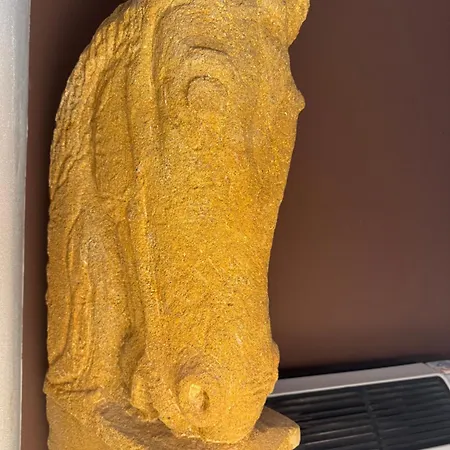 Bed & Breakfast Palace Salaparuta