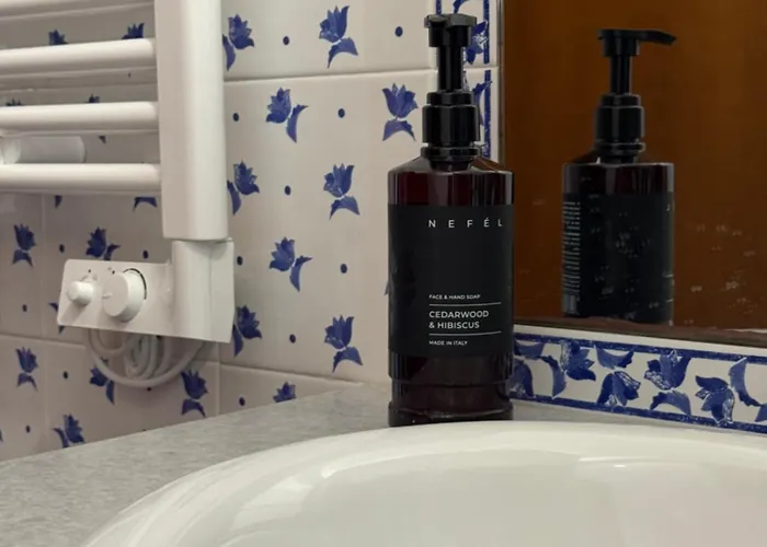 Bed & Breakfast Palace Salaparuta